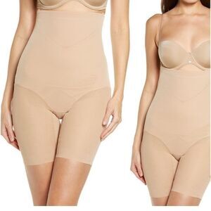 NWT HoneyLove Super Power Shorts XL